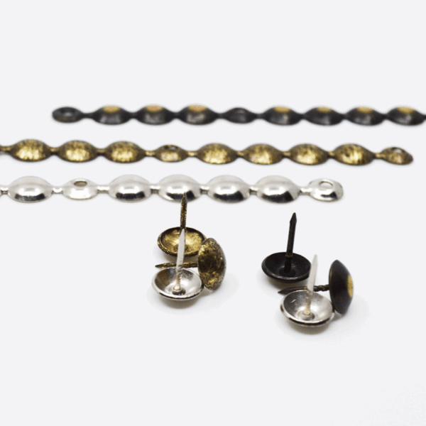 Cuie ornamentale în bandă